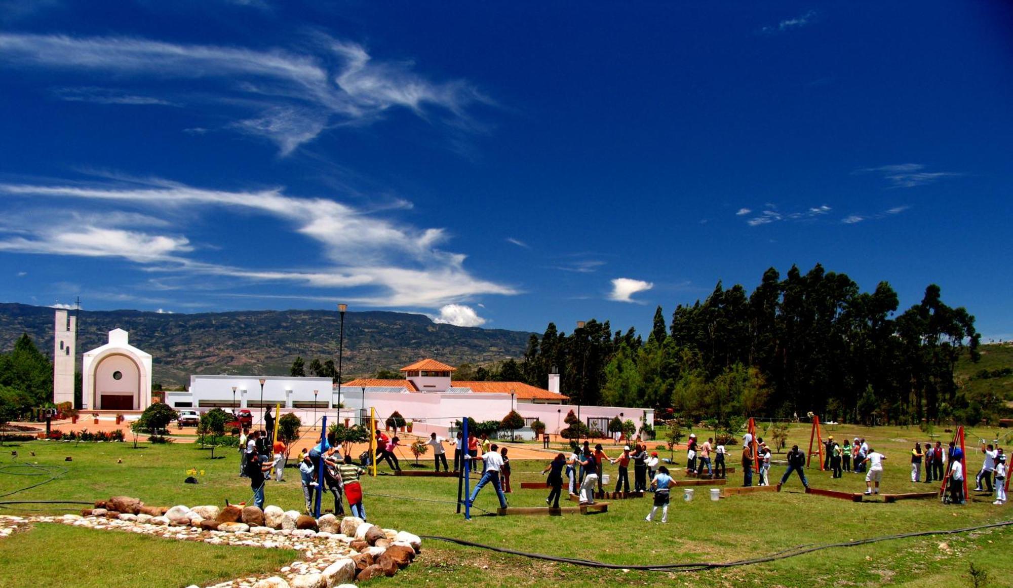 Hotel Casa De Los Fundadores Villa de Leyva Bagian luar foto